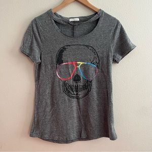 🌟Host Pick🌟 Occasion Skull Graphic Tee, Size L